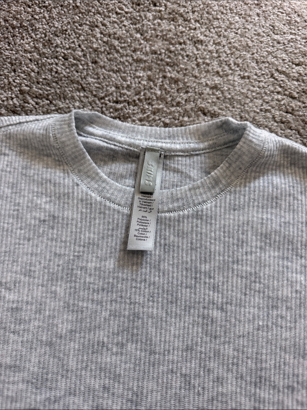 SKIMS Sheer Rib Tee - Picture 3 of 5